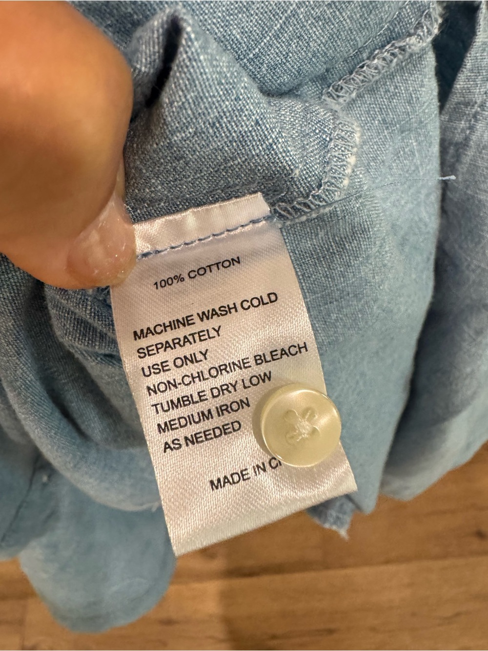 BNWT TROVATA Chambray Astrid Easy Blue Button-Front Shirt dress size XS.S $258 - Picture 9 of 9